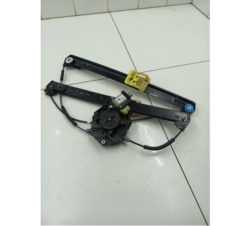 Стеклоподъемник двери передний левый