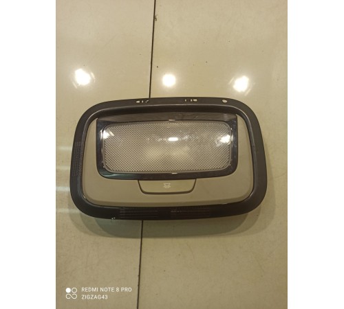 Плафон внутреннего освещения (задний)