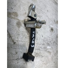 Ограничитель двери задней правой