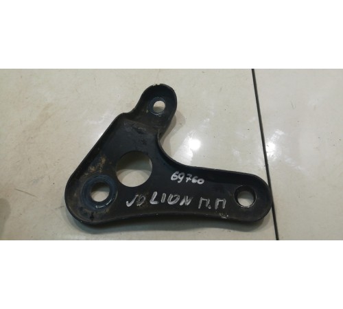 Кронштейн задней балки (передний,правый)