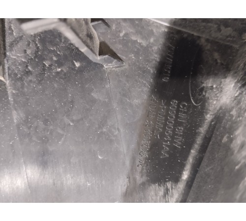 Накладка стойки крышки багажника правая