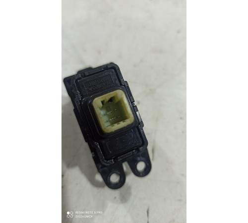 Кнопка аварийной сигнализации