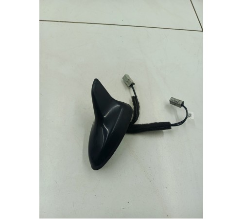 Антенна крыши плавник