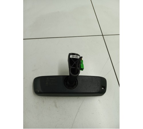 Зеркало заднего вида салонное