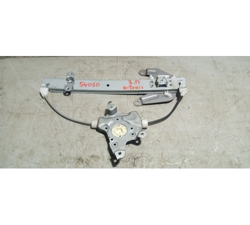 Стеклоподъемник задний правый