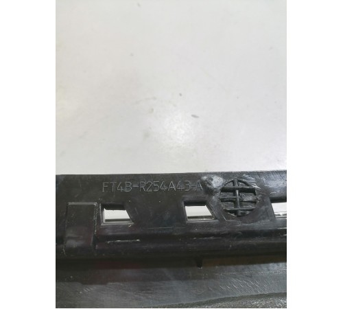 Накладка двери задняя левая