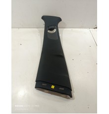 Обшивка центральной стойки верхняя левая