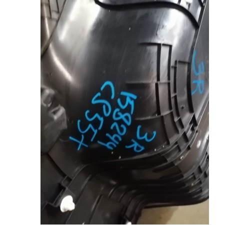 Обшивка багажника правая