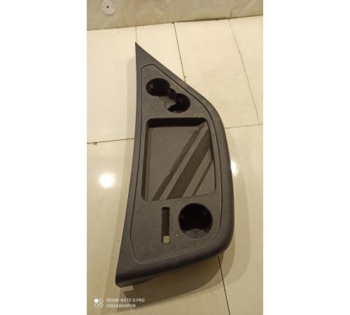 Накладка центральной консоли верхняя