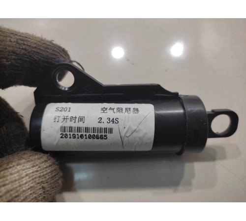 амортизатор крышки бардачка