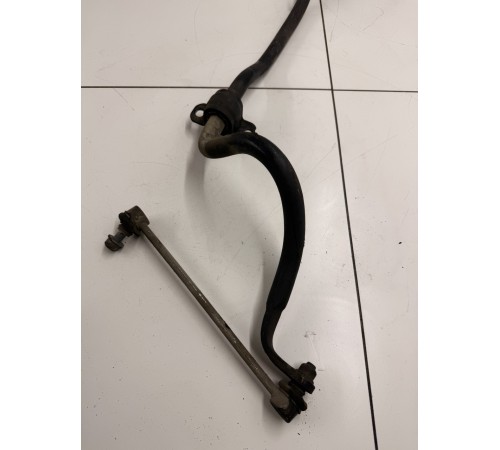 Стабилизатор передний