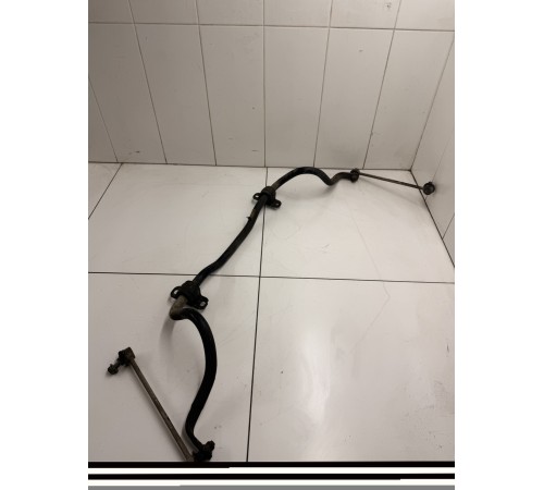 Стабилизатор передний