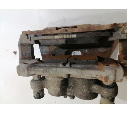 Суппорт тормозной передний правый