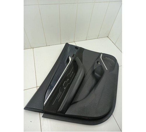 Обшивка двери передняя левая