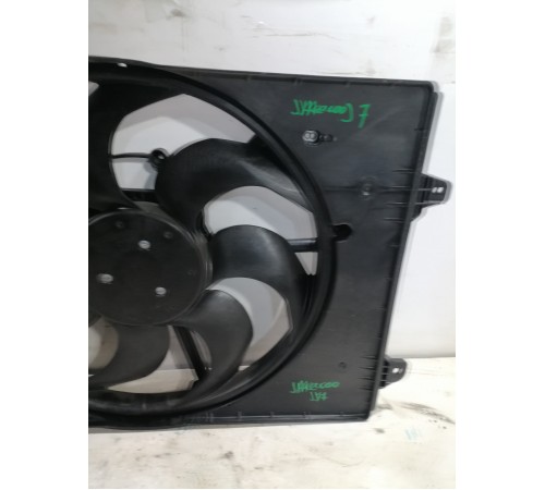 Вентилятор диффузор радиатора в сборе с моторчиком