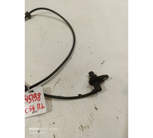 Датчик ABS передний левый