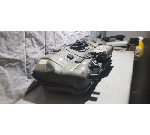 Бак топливный