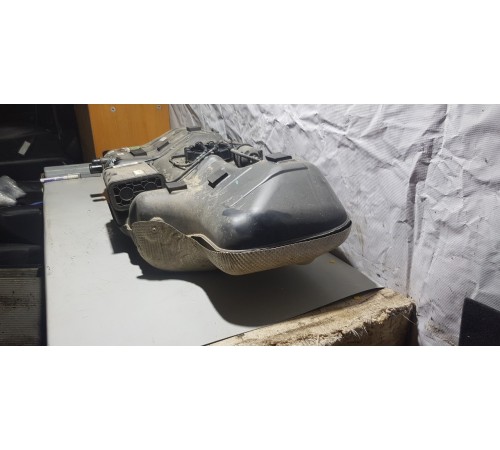 Бак топливный