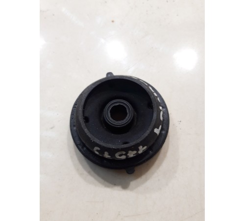 Подушка радиатора нижняя