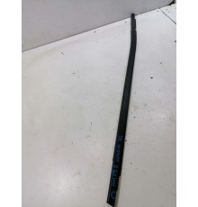 Уплотнитель стекла задний левый