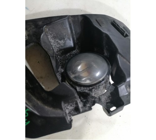 Противотуманка с накладкой левая