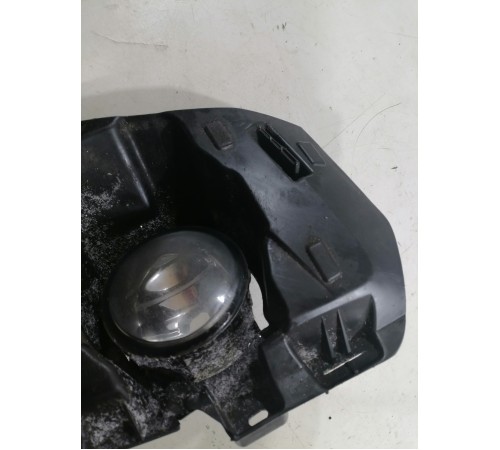 Противотуманка с накладкой левая