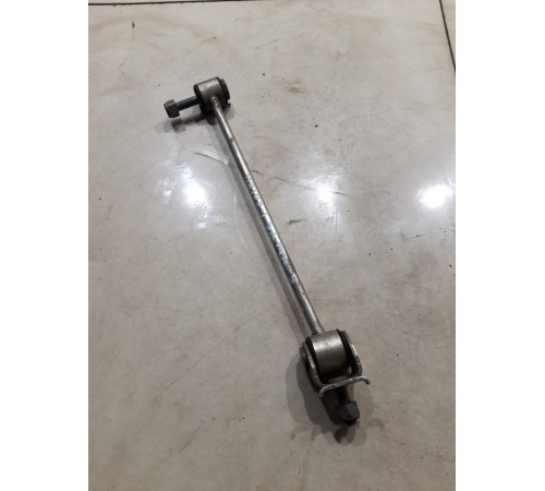 Стойка стабилизатора задняя левая