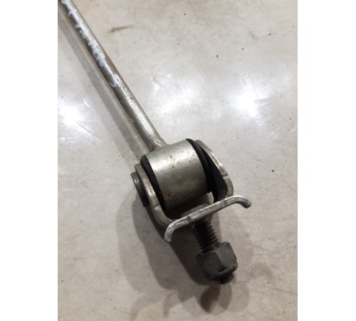 Стойка стабилизатора задняя левая