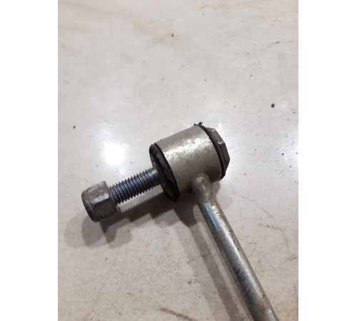 Стойка стабилизатора задняя левая