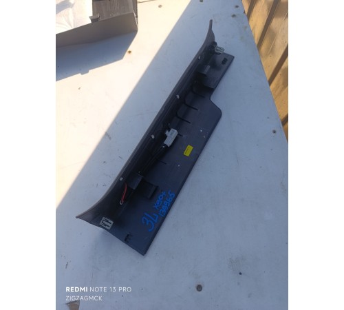 Накладка порога задняя левая внутренняя