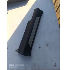 Накладка порога задняя левая внутренняя