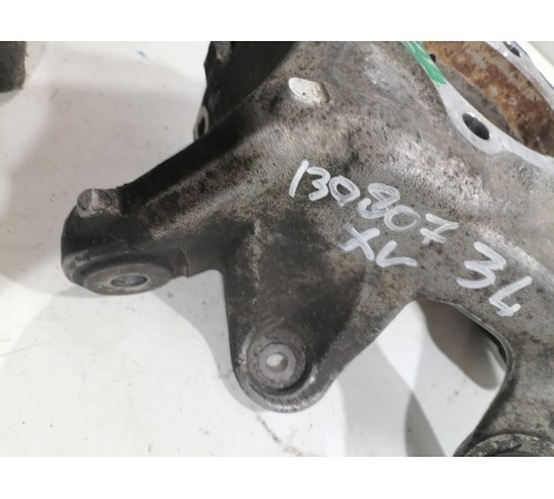 Поворотный кулак,задний левый