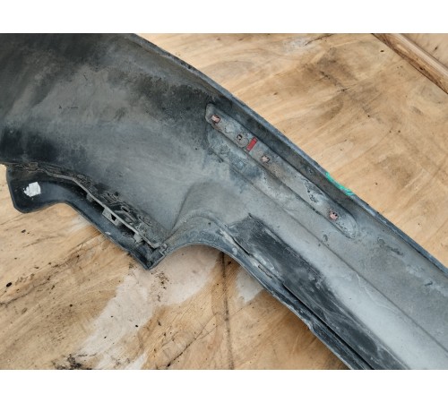 Задний бампер