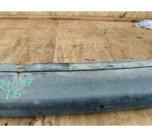 Задний бампер