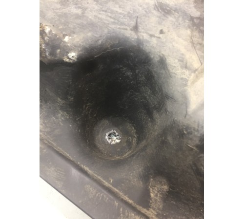 Защита днища (задняя, правая)