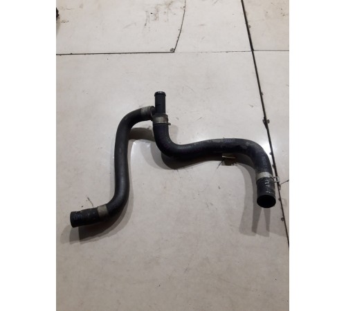 Патрубок (тройник) системы охлаждения