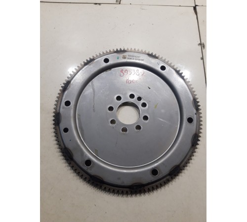 Маховик двигателя