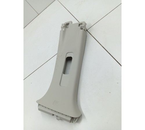 Обшивка центральной стойки (левая верхняя)