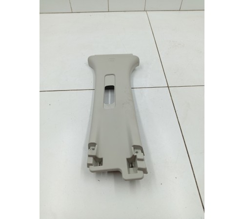 Обшивка центральной стойки (левая верхняя)