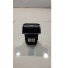 Кнопка стояночного тормоза