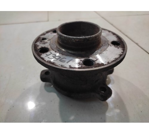 Ступица (задняя, правая)