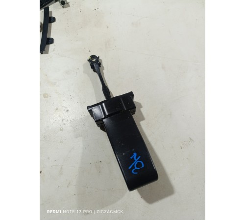 Ограничитель двери задний левый