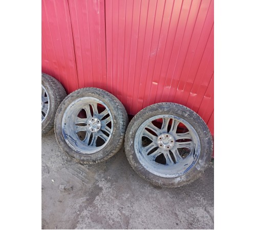 Комплект колес 4шт 245/50R20