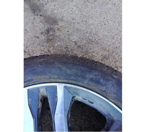 Комплект колес 4шт 245/50R20