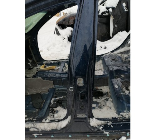 Порог со стойкой левый