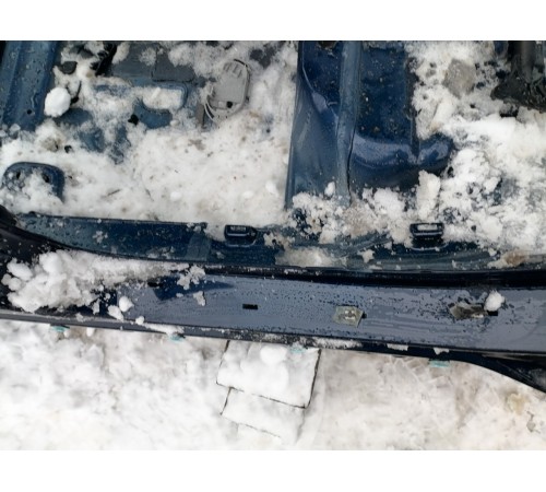 Порог со стойкой левый