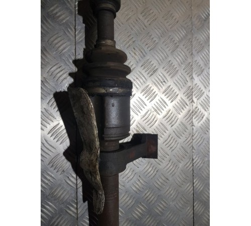 Привод перед. прав.