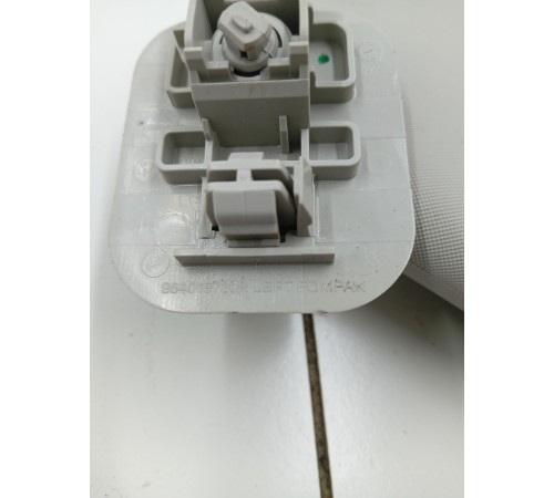 Козырёк левый