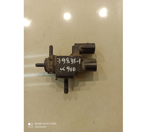 Клапан вакуумный