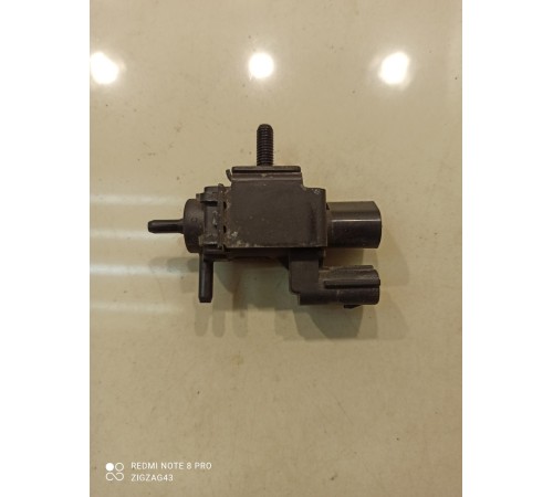 Клапан вакуумный